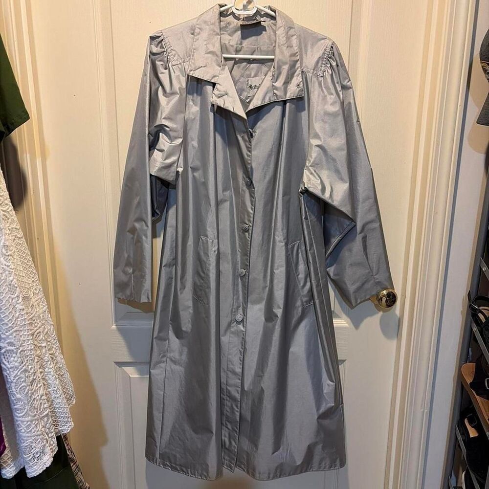 Unbranded Women's Silver and Grey Coat